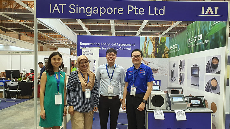 IAT демонструє інновації на Malaysia Laboratory Equipment & Biotech Expo